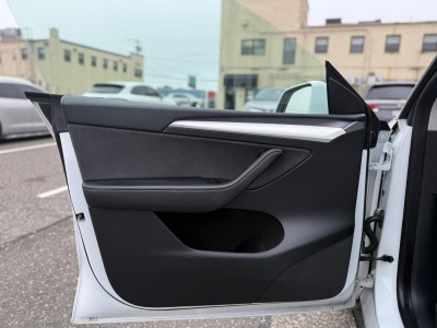 2022 Tesla Model Y Performance - Photo 11